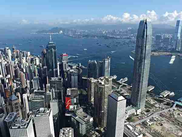 国际金融中心前十，我国有3个，和美国一样，上海上升到第4