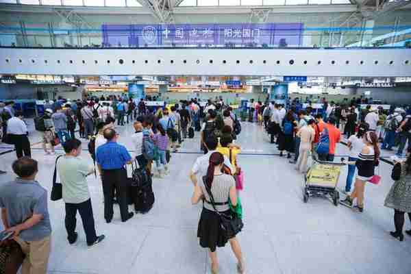 青岛新机场开通：为什么家门口的机场越搬越远了？