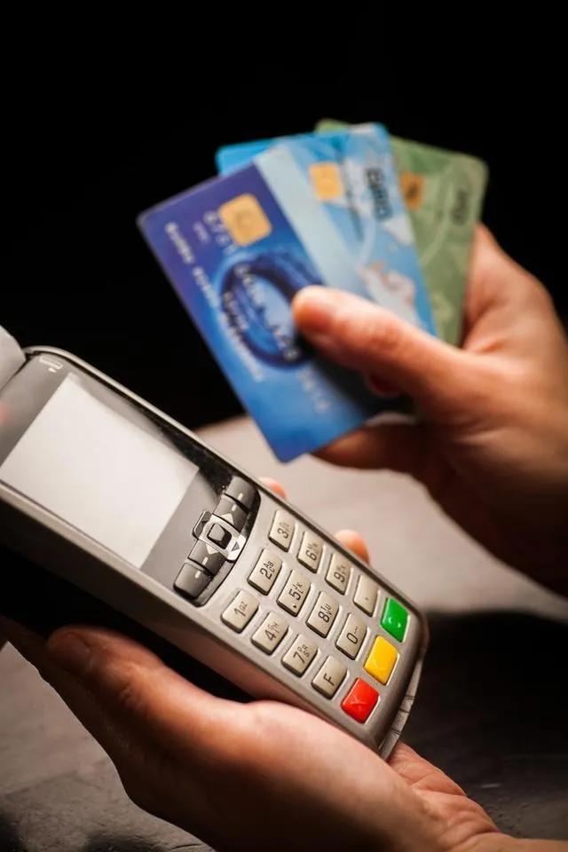 信用卡绑微信和支付宝线上消费影响额度吗