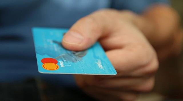第一次办理信用卡额度一般是多少？办什么卡比较好？